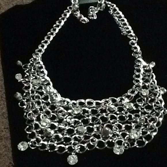 Necklace - Picture 2 of 3
